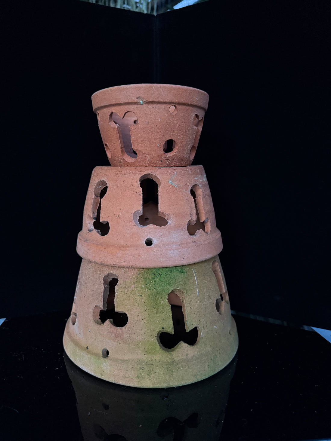 Pecker Pots- Various Styles and Sizes